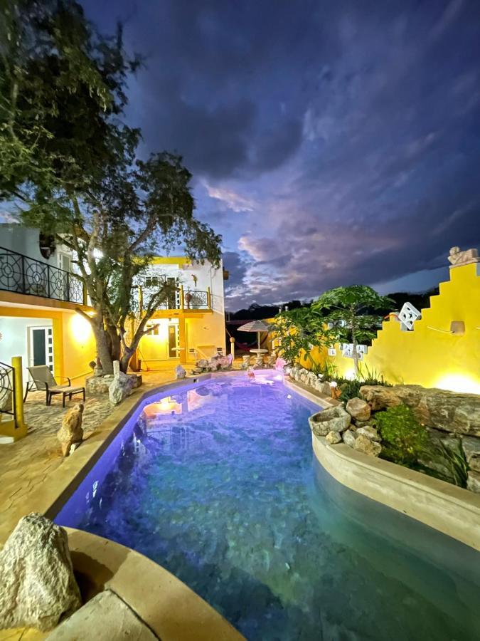Bed and Breakfast Buenosdias Izamal Exterior foto