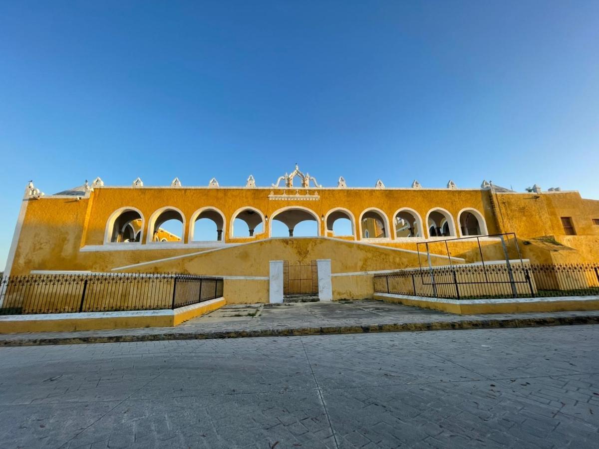 Bed and Breakfast Buenosdias Izamal Exterior foto